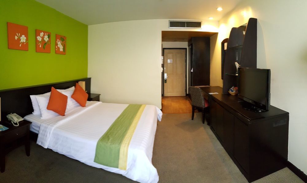 Chon Inter Hotel Chonburi Zewnętrze zdjęcie