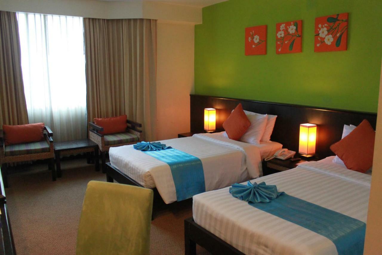Chon Inter Hotel Chonburi Zewnętrze zdjęcie